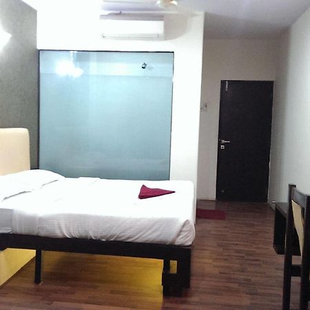 Hotel Enzo International Bangalore Eksteriør billede