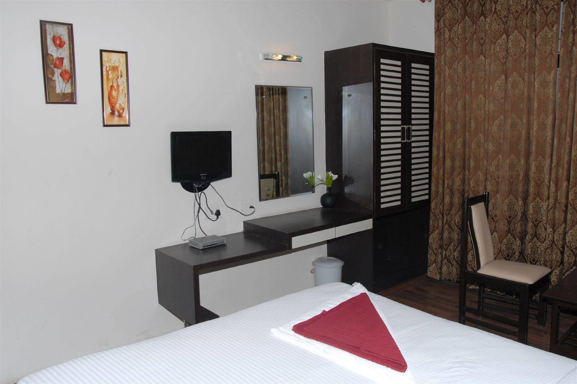 Hotel Enzo International Bangalore Eksteriør billede