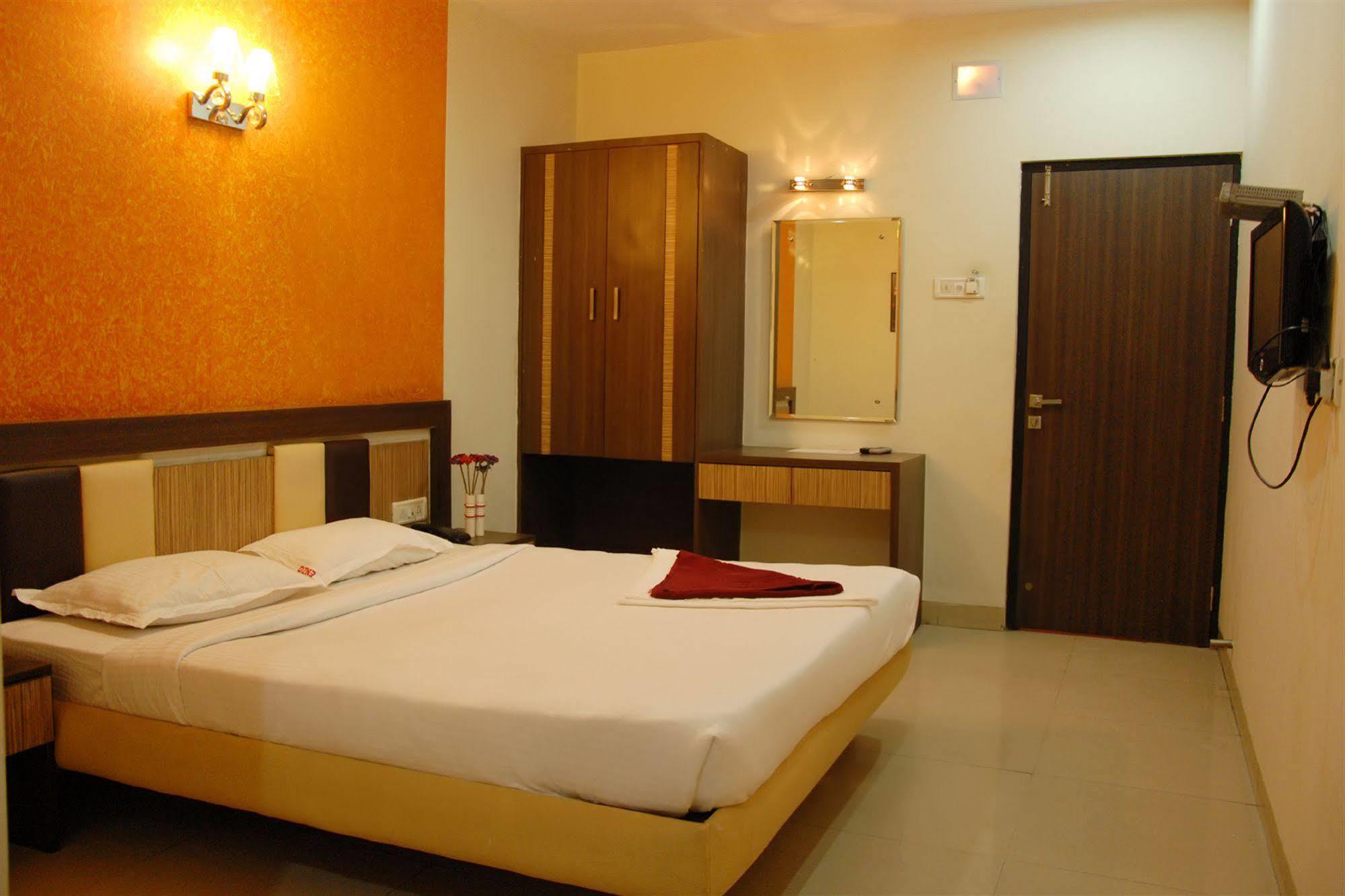 Hotel Enzo International Bangalore Eksteriør billede